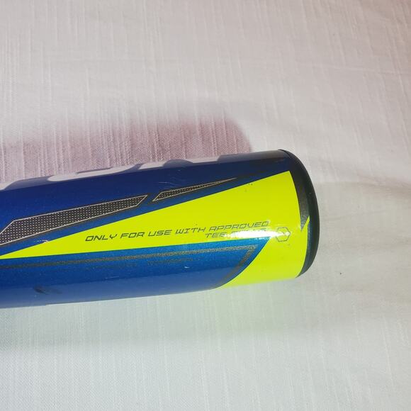 Easton T-Ball Baseball Bat 24 Inch 13 Oz TB20FZ11 - Picture 8 of 10